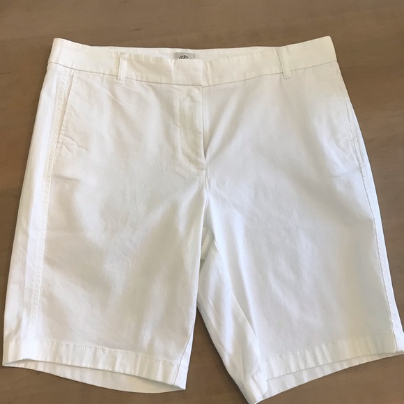 J. Crew Pants - J Crew Women's White Shorts NWT 14